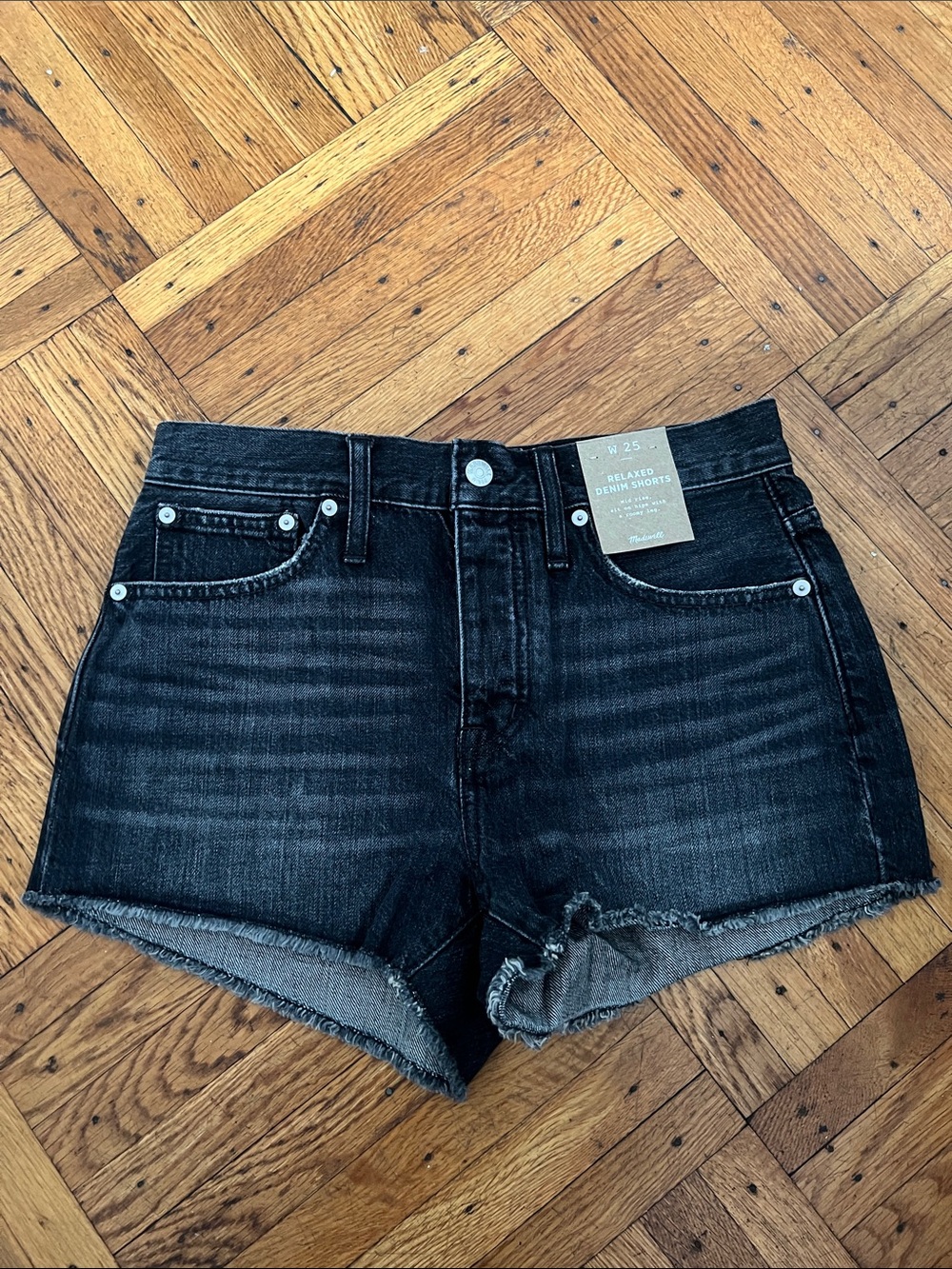 Madewell relaxed denim shorts size 25